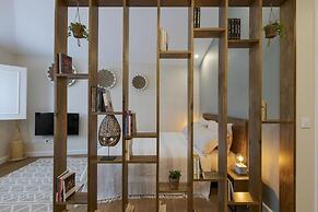 Peixeira Studios and Apartments