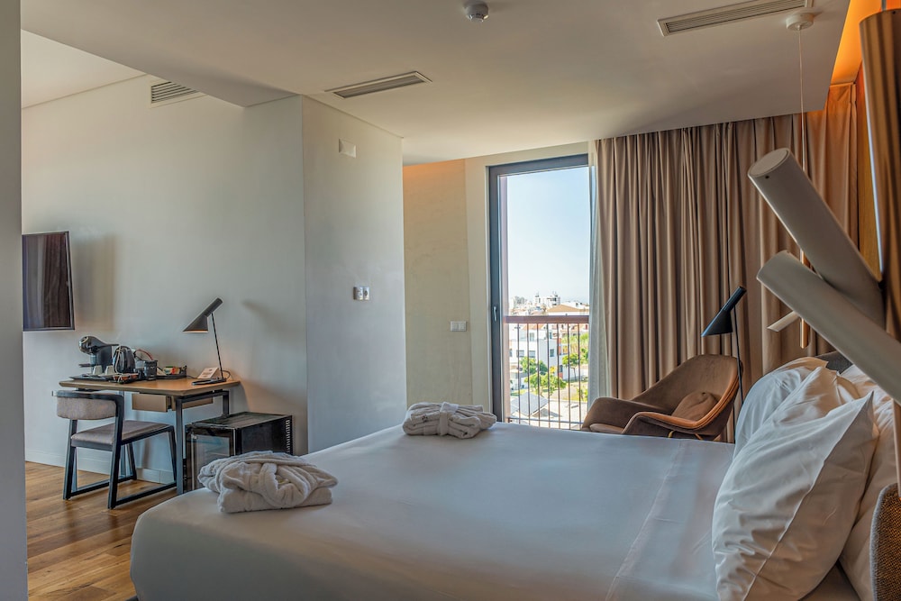 SINES SEA VIEW HOTEL