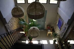 Soas Suites