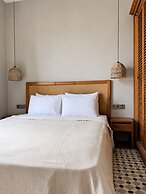 Soas Suites