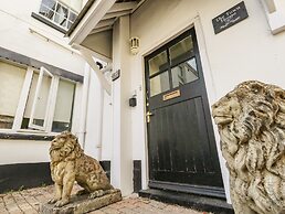 The Town House