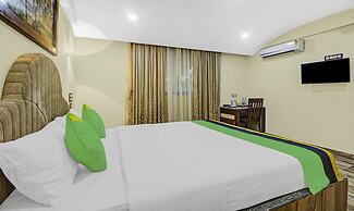 Treebo Majestic Palms, 2 Km From Colva Beach