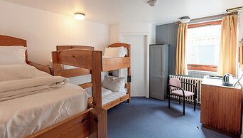 Insh Hall