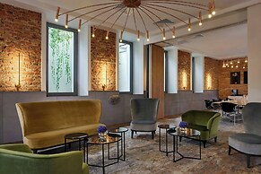 Hotel Verte, Warsaw, Autograph Collection