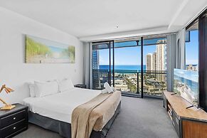 Circle on Cavill - Coastal Letting
