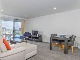 Circle on Cavill - Coastal Letting