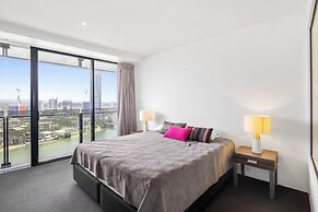 Circle on Cavill - Coastal Letting
