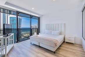 Circle on Cavill - Coastal Letting