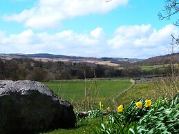 Darrowby Barn