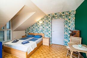Rooms Nina