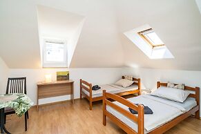 Rooms Nina