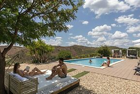 Casas de Campo do Castro da Cola
