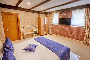 Ardey Hotel
