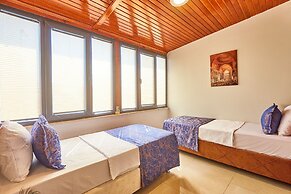 Ardey Hotel