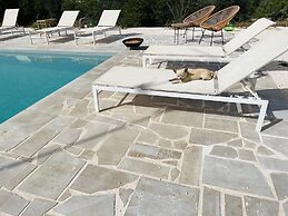 Impeccable 3-bed Villa in Contrada Sessana Grande