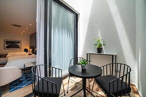 Cali River Suites