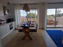 Salt Apartment