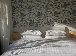 Salt Apartment
