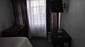 Hotel Cruz Del Sur