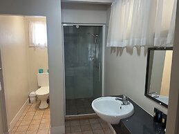 Kalua Motel