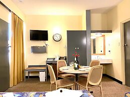 Gateway Motor Inn