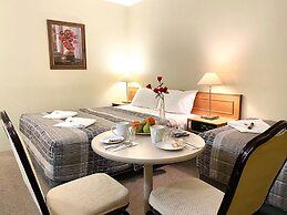 Gateway Motor Inn