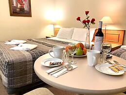 Gateway Motor Inn