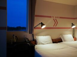 SETOUCHI KEIRIN HOTEL 10 by Onko Chishin