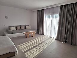 Muro Suites