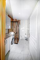 Adam Apart Hotel 2