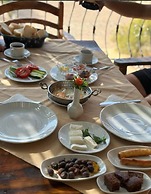 Söğüt Taş Otel