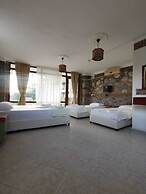 Söğüt Taş Otel