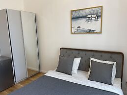 Prague National Museum Apartment