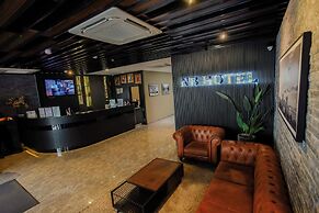 NB HOTEL
