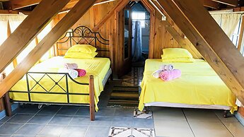 Coco Mango Suites