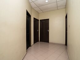 OYO 90585 D Pearl Hotel