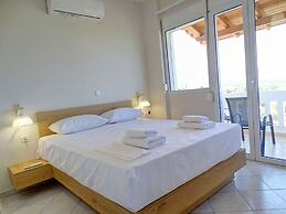 Lyrids Apartments