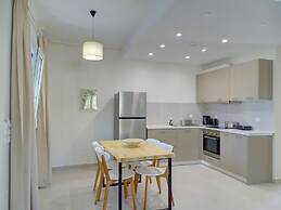 Lyrids Apartments