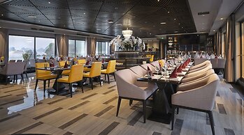 Elite of the Seas