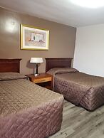 Richard Lake Motel