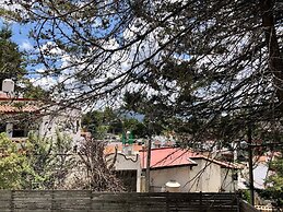 Studio With Terrace And Fiber Internet