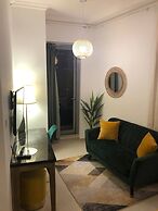 Cosy Little Studio With Marina &partial Beach View