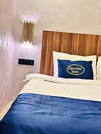 Taxim Alyon Suite Hotel