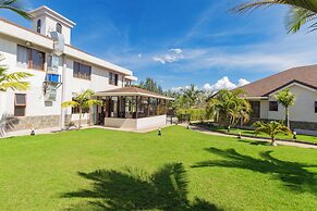 Rock Hyrax Hotel