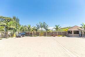 Rock Hyrax Hotel