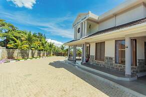 Rock Hyrax Hotel