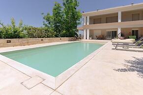 Blue Sky Villa in Crete