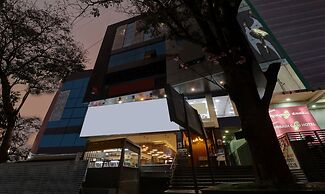 Treebo Krishnam Boutique