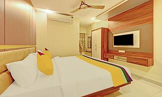 Itsy Hotels Sri Sai Grand Inn