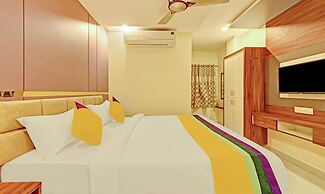Itsy Hotels Sri Sai Grand Inn